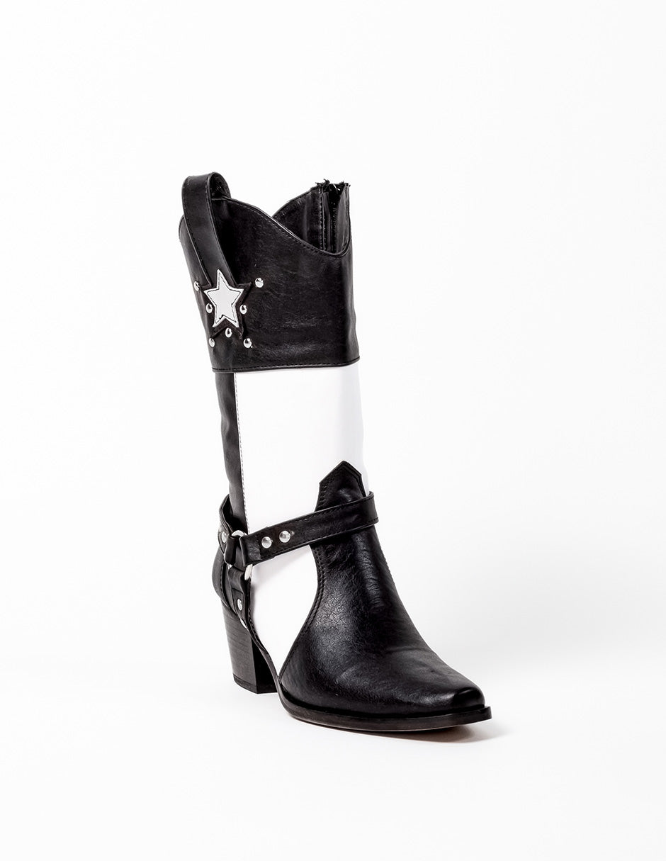 Estela Black Boots