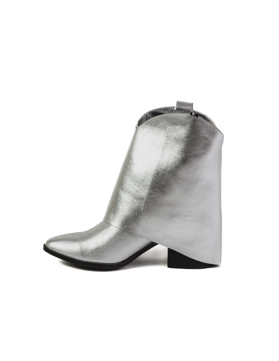 Mila Silver Boots