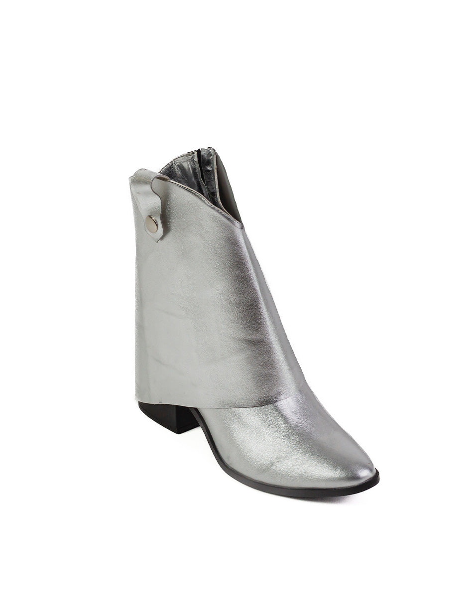 Mila Silver Boots