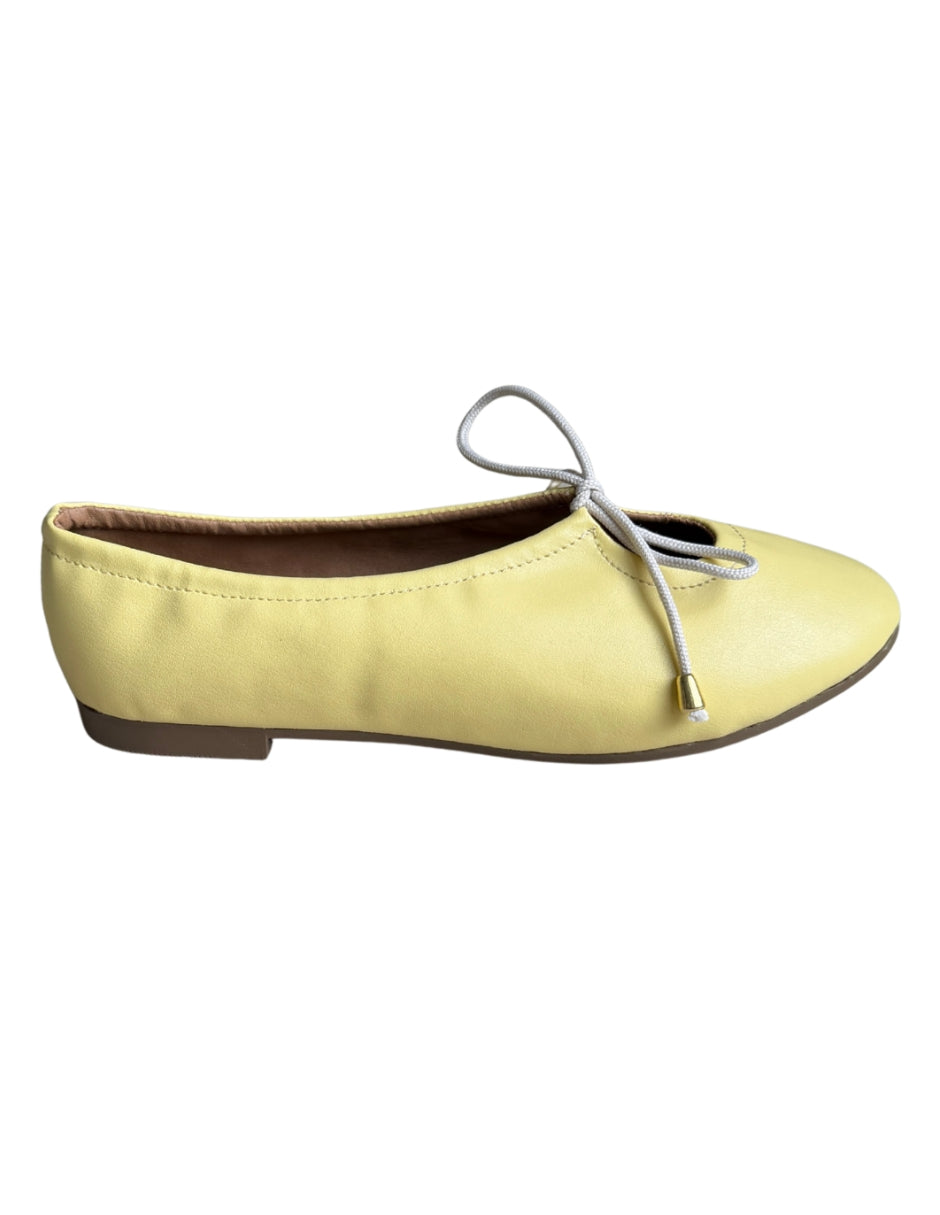 Amelia yellow balerinas