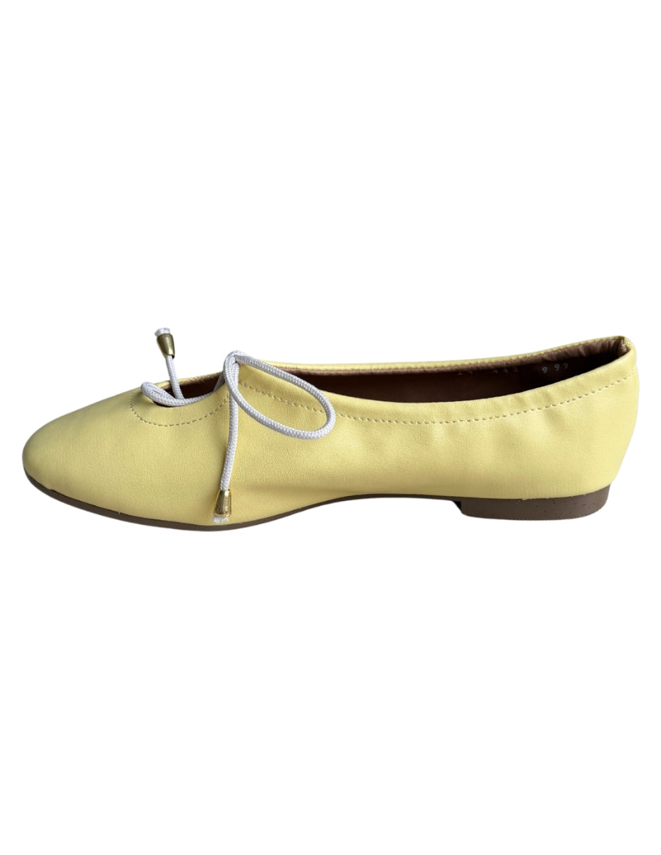 Amelia yellow balerinas