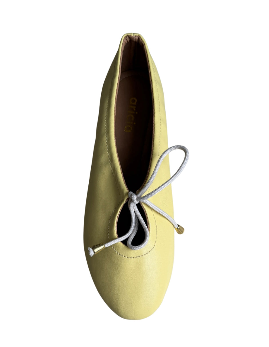 Amelia yellow balerinas
